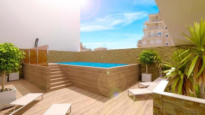 Piso en venta en Torrevieja photo 0
