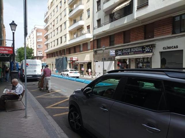 Local comercial en alquiler en Madrid, Calle de Fernando el Católico, 28015 photo 0