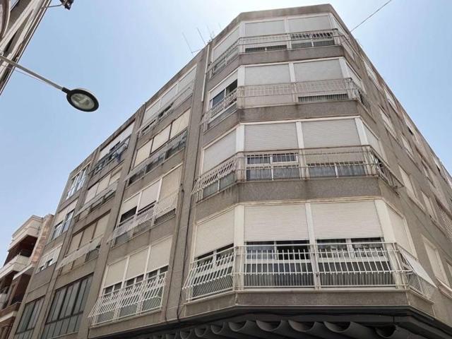 Apartamento en venta en Bigastro photo 0