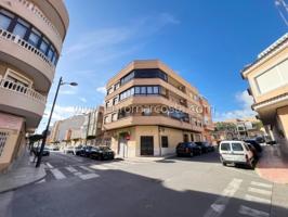 Apartamento en venta en Guardamar del Segura, CENTRO photo 0