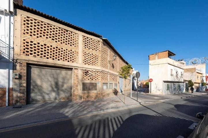 Terreno en venta en Armilla, Avenida de los ogijares photo 0