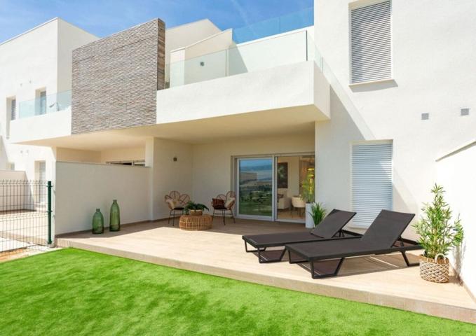 Apartamento en venta en Algorfa, La Finca Resort photo 0