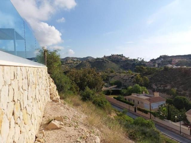 Terreno en venta en El Campello photo 0
