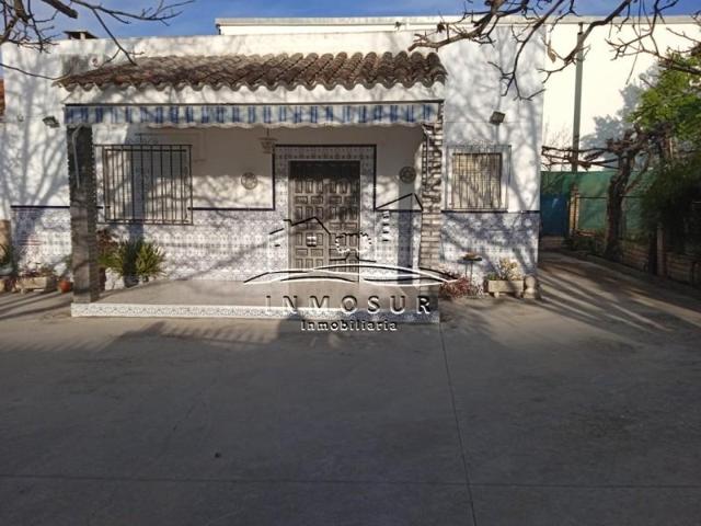 Chalet en venta en Lucena, Lucena photo 0