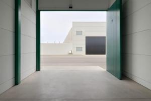 Nave industrial en venta en Don Benito, Extremadura photo 0