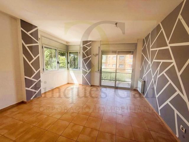 Piso en venta en Manresa photo 0