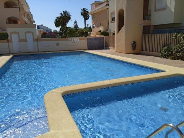 Apartamento en venta en Denia, Playa de les Marines en Denia photo 0