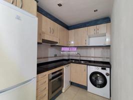 Piso en venta en Badalona, Sistrells photo 0