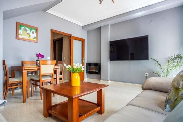 Casa en venta en Alcalá de Guadaira, Campo de Las Beatas. photo 0