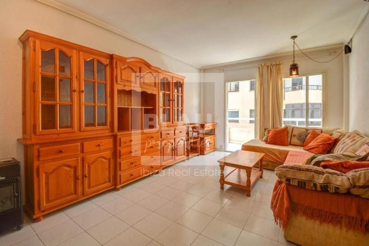 Piso en venta en Sant Antoni de Portmany photo 0