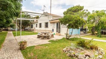 Chalet en venta en Denia, LM HASTA KM.3, 1ª LINEA photo 0