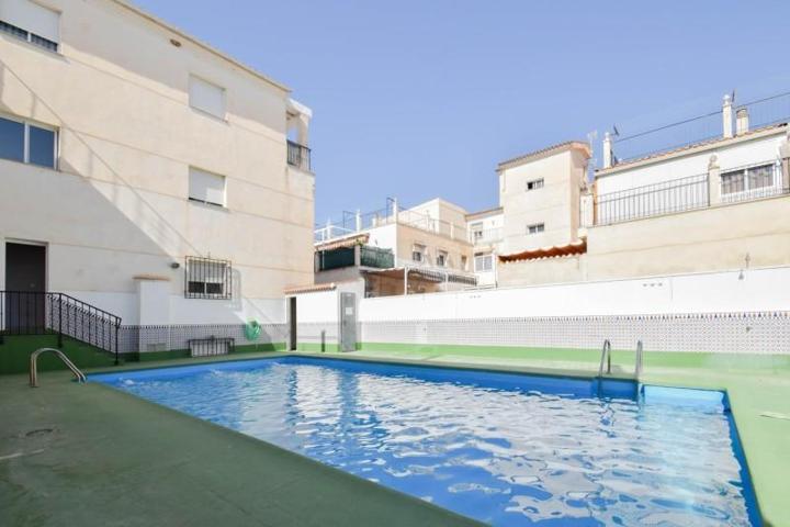 Piso en venta en Atarfe, Vega de granada zona noroeste photo 0