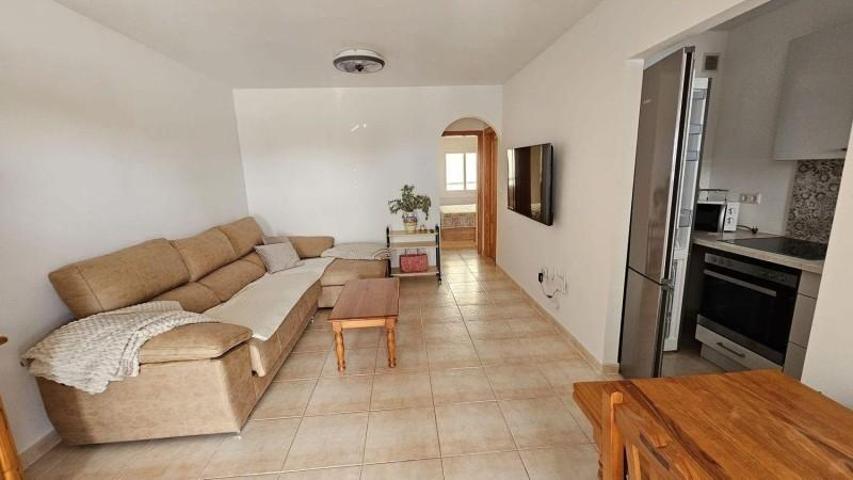 Adosada en venta en Torrevieja photo 0