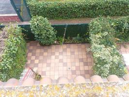 Adosada en venta en San Andrés del Rabanedo, Centro photo 0