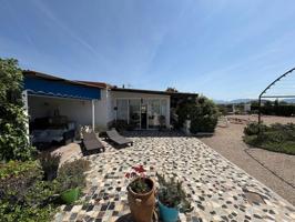 Chalet en venta en Villena photo 0