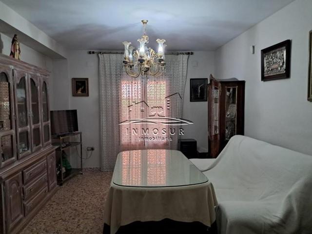 Adosada en venta en Lucena, Lucena photo 0