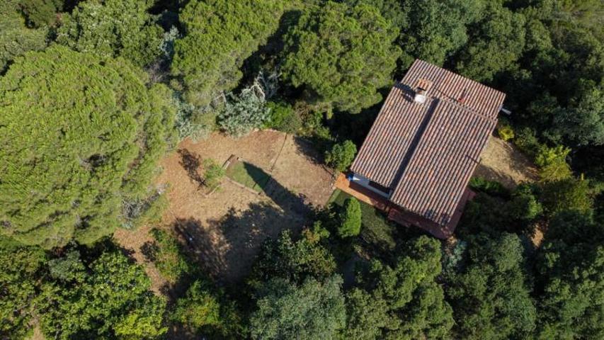 Casa con terreno en venta en Pineda de Mar, OTRAS photo 0