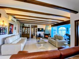 Chalet en venta en Pedreguer photo 0