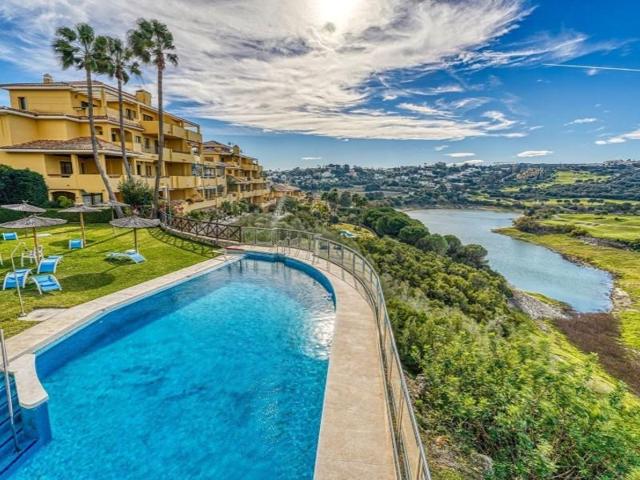 Aticos en venta en Sotogrande photo 0