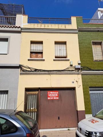 Casa en venta en Alzira, Sagrada familia photo 0