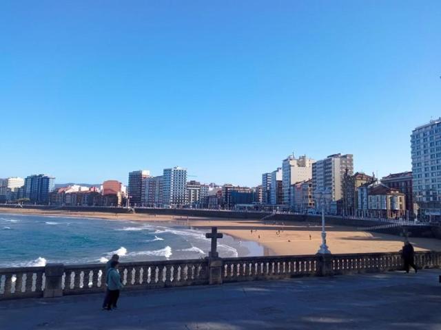 Piso en venta en Gijón, Área de Gijón photo 0