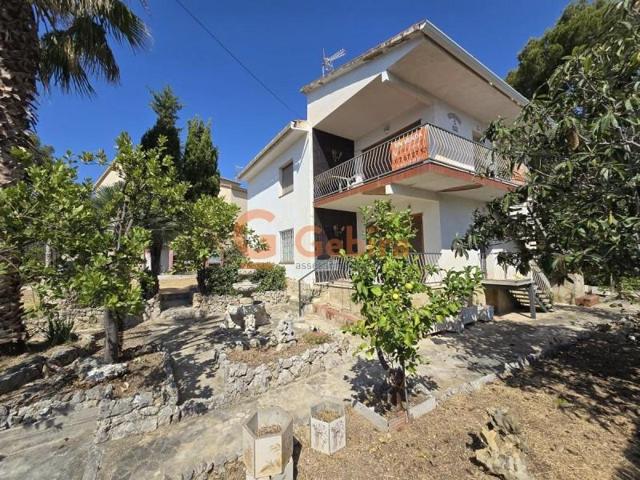 Casa en venta en Cunit, Residencial photo 0