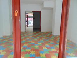 Local comercial en alquiler en Zaragoza, Calle Braulio Lausín, 50008 photo 0