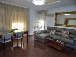 Piso en alquiler en Ontinyent, Sant Josep photo 0