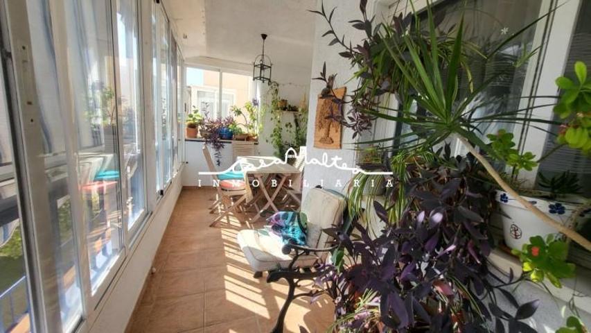 Piso en venta en Alfaz del Pi, Albir photo 0