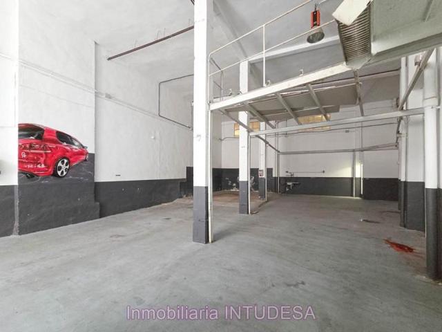 Local comercial en alquiler en Tudela, Calle Trinquete, 31500 photo 0