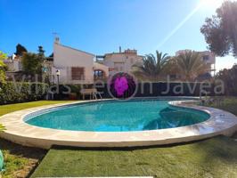 Adosada en alquiler en Jávea-Xàbia photo 0