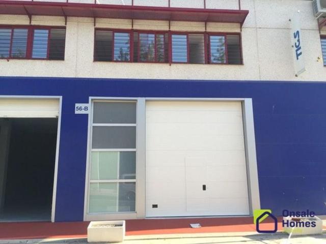 Nave industrial en alquiler en Marbella, Costa del Sol Occidental-Área de Marbella photo 0