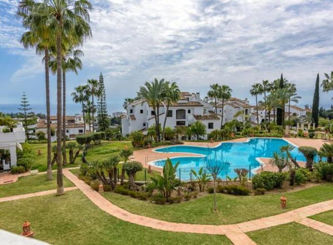 Apartamento en alquiler en Marbella, Marbella Golden Mile photo 0