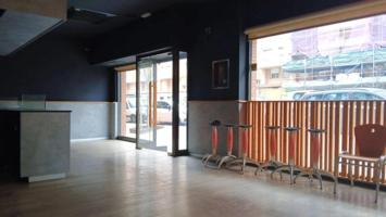 Local comercial en venta en Sabadell, Centre photo 0