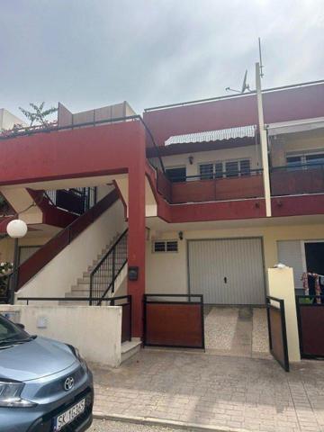 Duplex en venta en La Marina photo 0