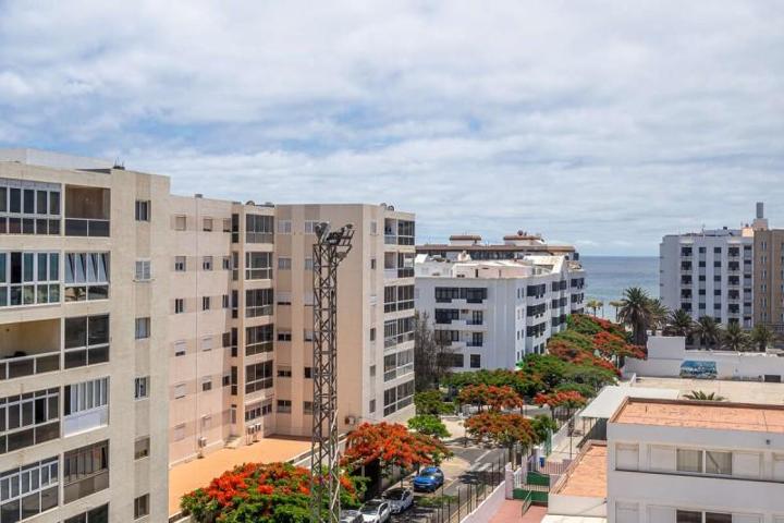 Apartamento en venta en Arrecife, Reducto photo 0