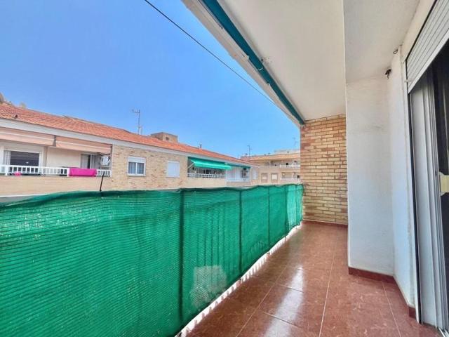 Apartamento en venta en Torrevieja photo 0