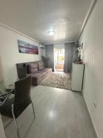 Apartamento en venta en Torrevieja photo 0