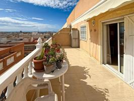 Apartamento en venta en Torrevieja photo 0