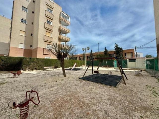 Apartamento en venta en Torrevieja photo 0