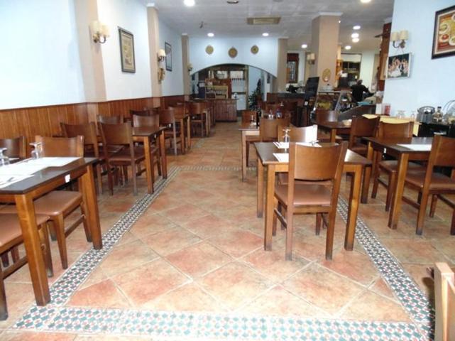 Local comercial en venta en Ripollet, Polígon industrial del clot photo 0