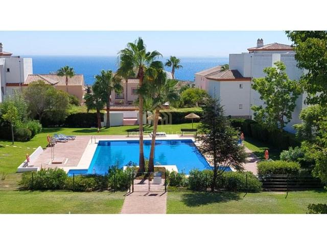 Apartamento en venta en La Alcaidesa photo 0