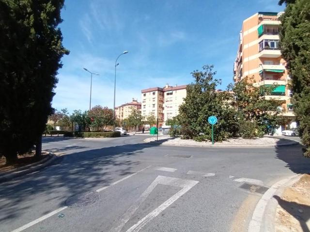 Garaje en venta en Granada, Zaidin photo 0