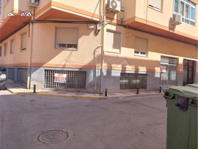 Local comercial en venta en Sax photo 0