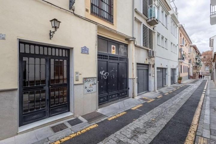 Garaje en venta en Granada, Molinos - Santiago photo 0
