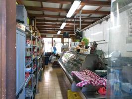 Local comercial en venta en Sabadell, La Roureda photo 0