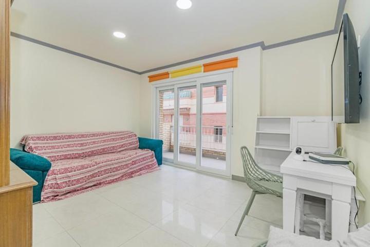 Piso en venta en Motril, Playa torrenueva photo 0