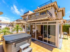 Bungalow en venta en Orihuela, Villamartín - Las Filipinas photo 0