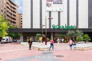 Piso en venta en Zaragoza, Calle de José María Lacarra de Miguel, 50008 photo 0