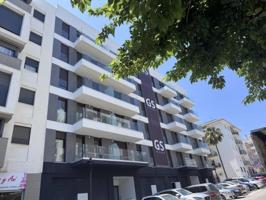 Piso en venta en Estepona, Centro, Estepona photo 0